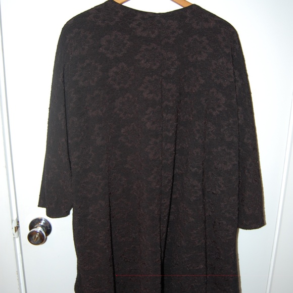 LuLaRoe L Lindsay - Picture 2 of 5